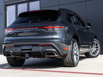 2026 Porsche Macan AWD