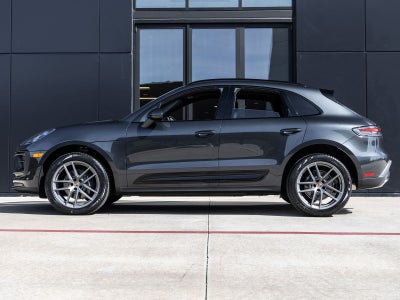 2026 Porsche Macan AWD