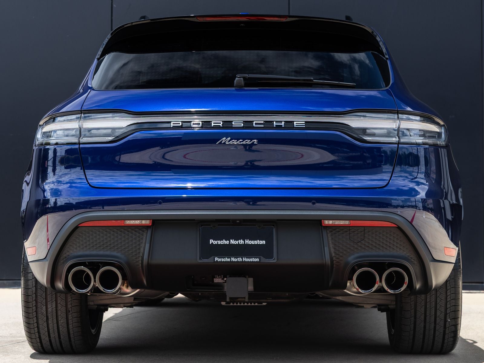 2026 Porsche Macan AWD