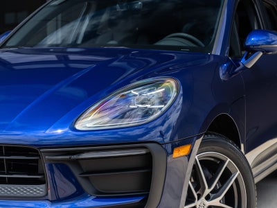 2026 Porsche Macan AWD