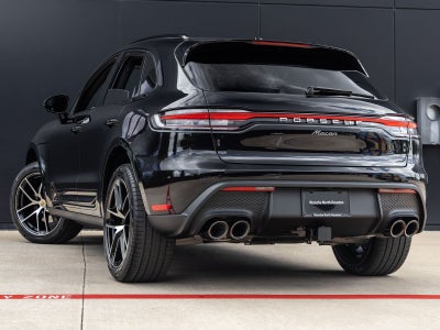 2026 Porsche Macan AWD