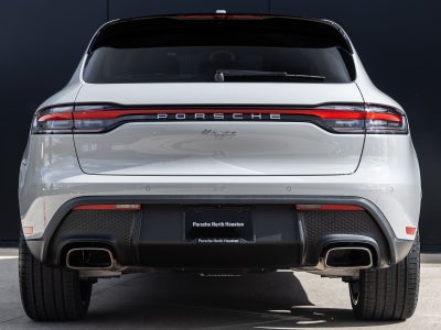 2026 Porsche Macan Base