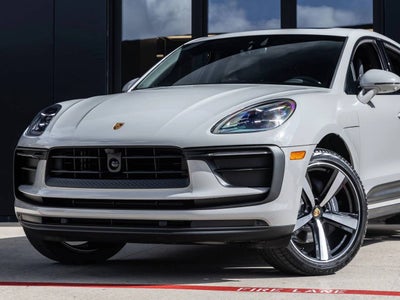 2026 Porsche Macan Macan