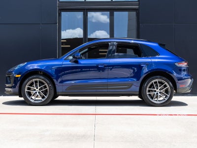 2026 Porsche Macan Macan