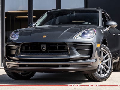 2026 Porsche Macan Macan