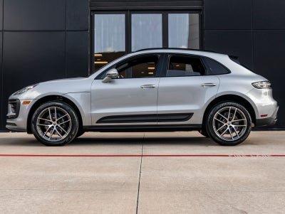 2026 Porsche Macan Macan
