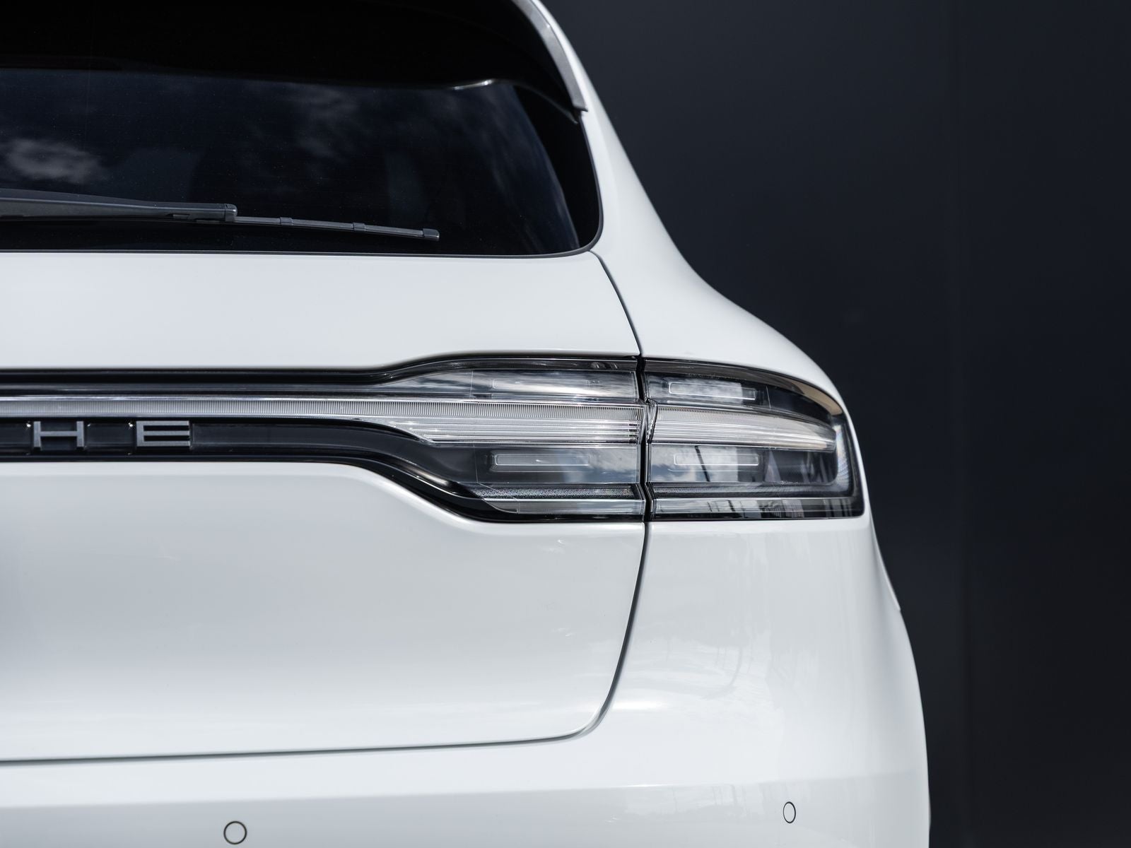 2023 Porsche Macan T