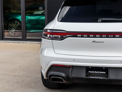 2023 Porsche Macan Macan (MY23)