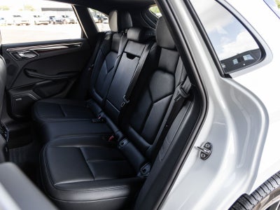 2025 Porsche Macan Macan