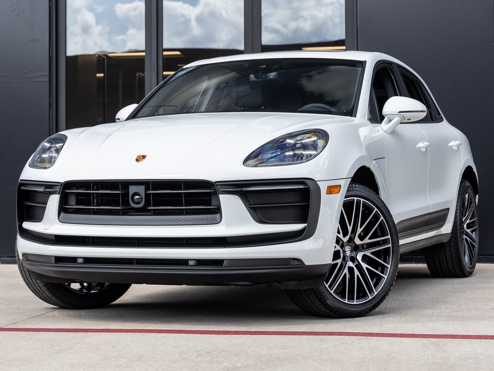 2026 Porsche Macan Macan