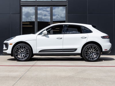 2026 Porsche Macan Macan