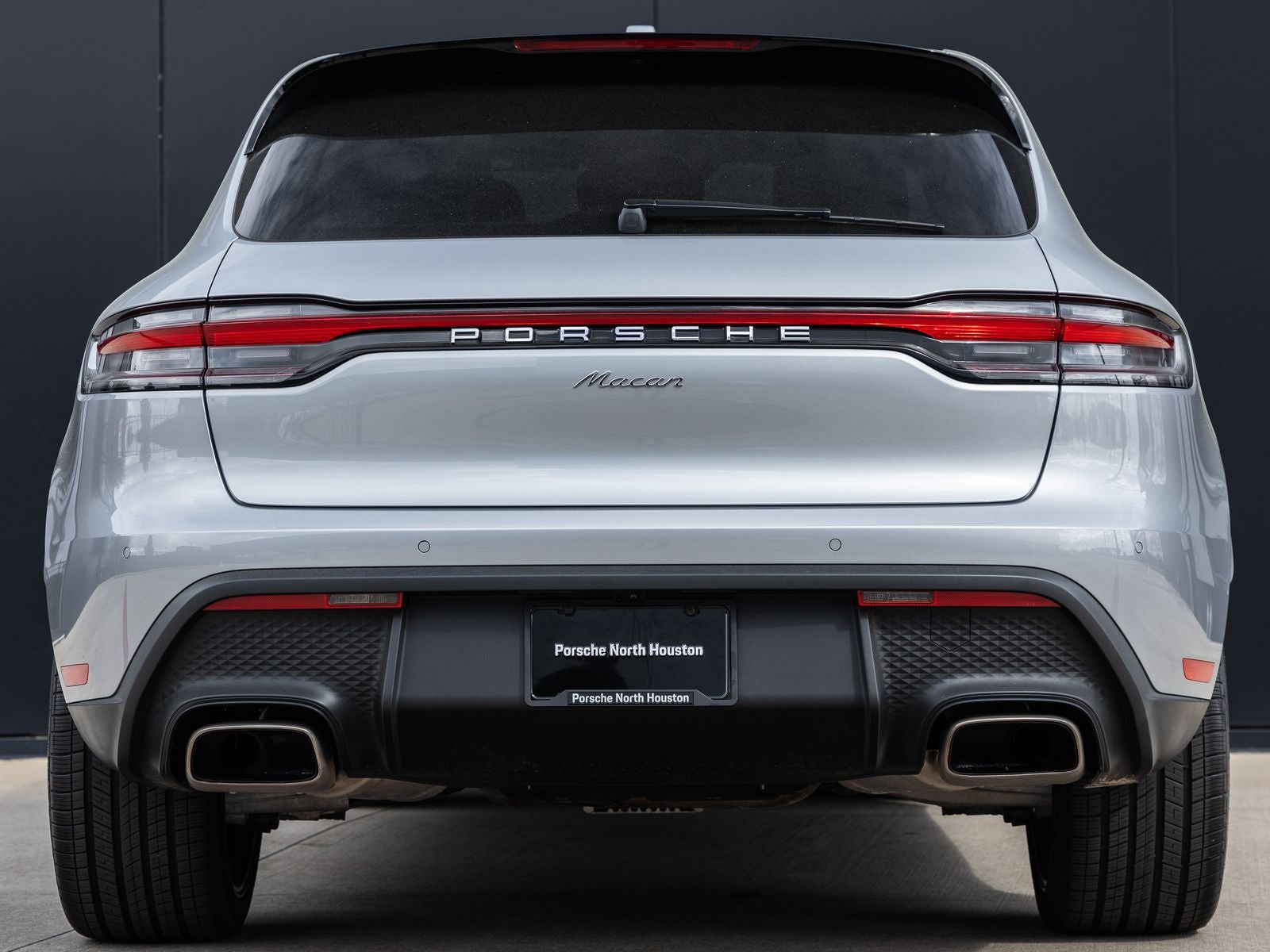 2026 Porsche Macan AWD