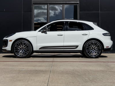2026 Porsche Macan Macan T