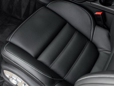 2026 Porsche Macan Macan T