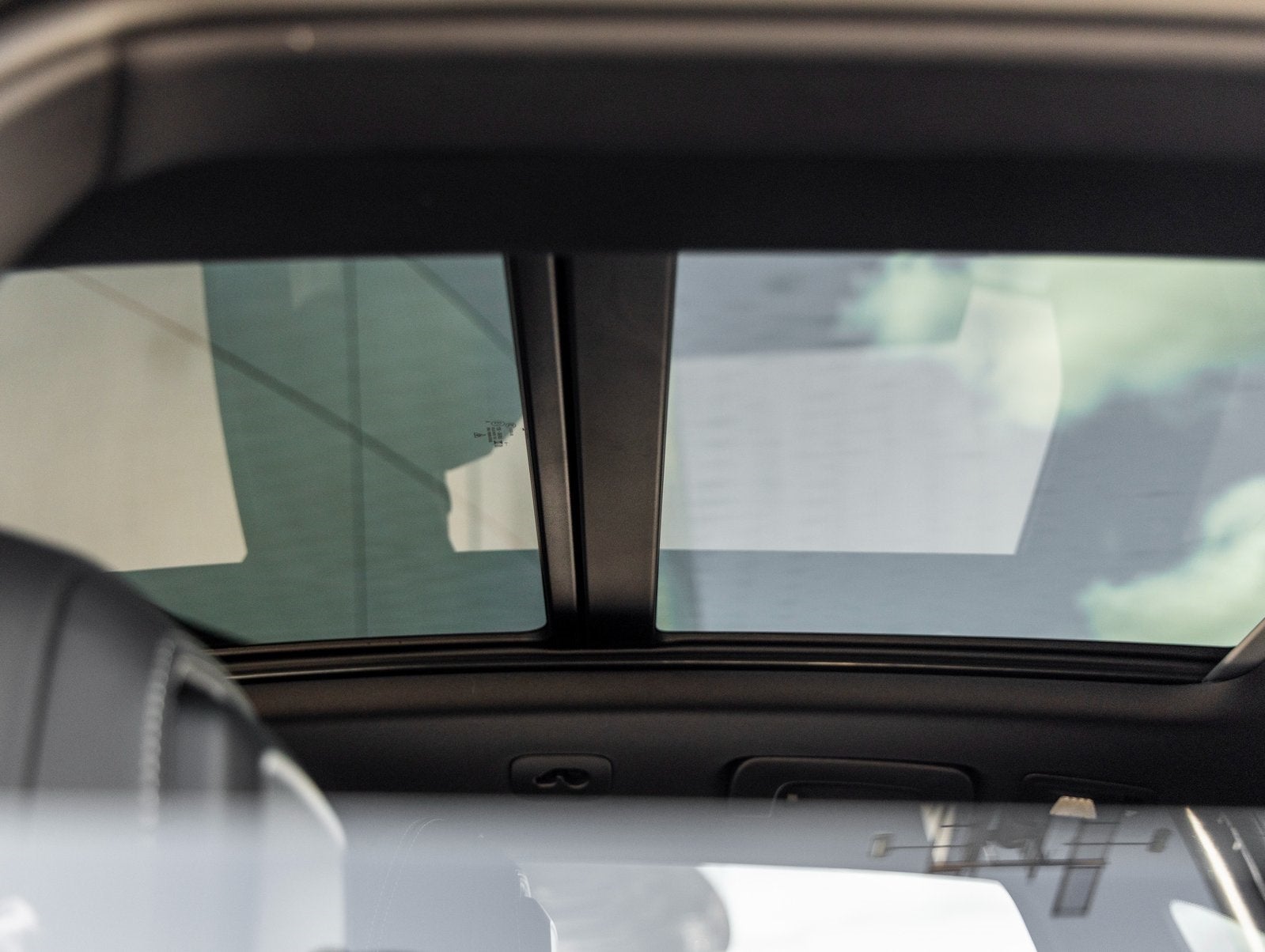 2026 Porsche Macan Macan T