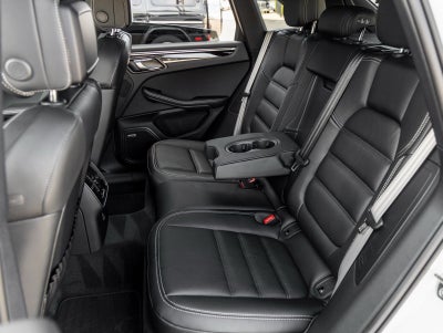 2026 Porsche Macan Macan T