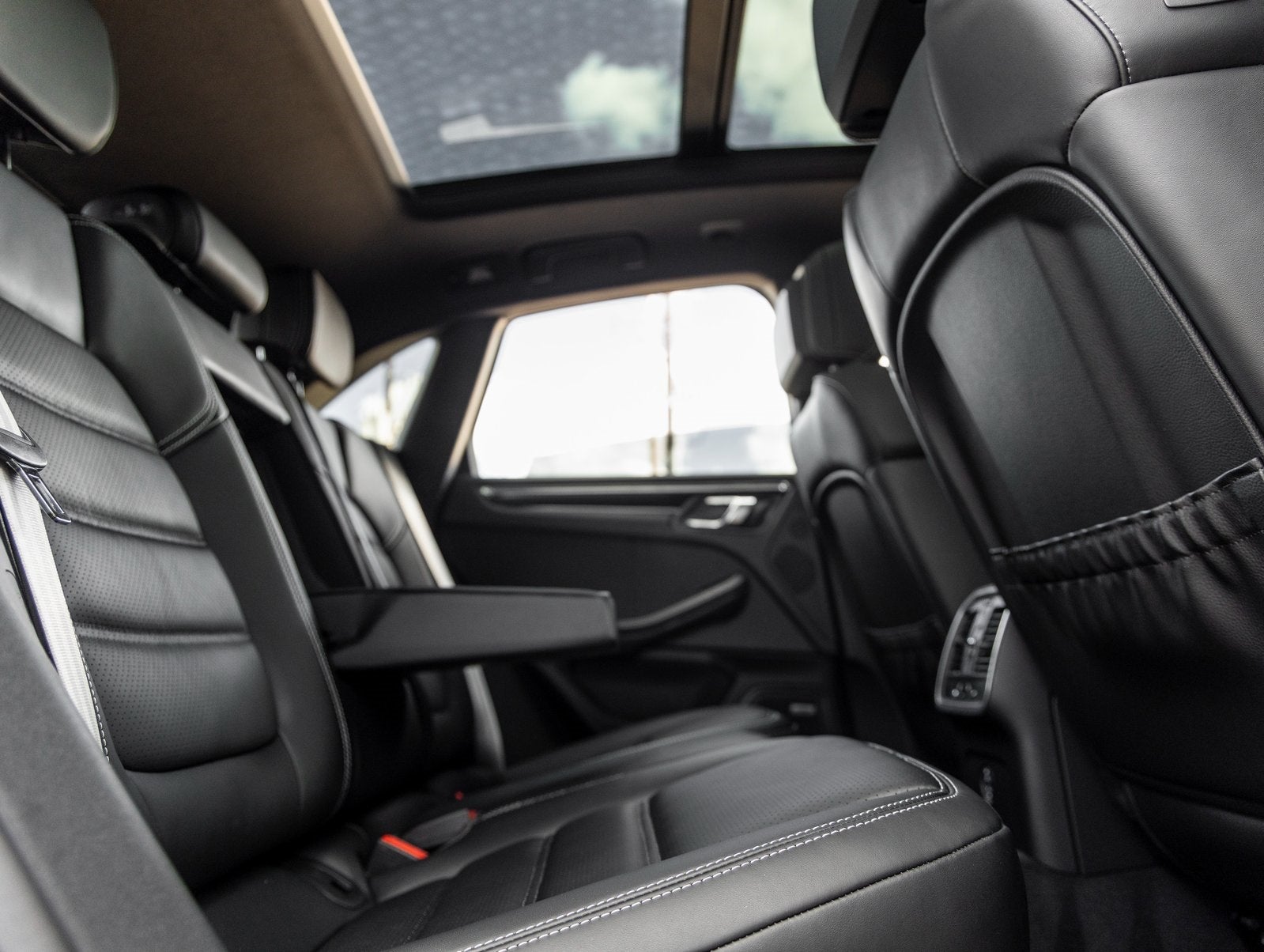 2026 Porsche Macan Macan T