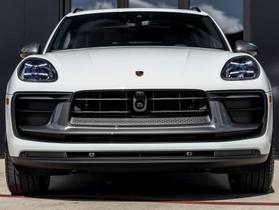 2026 Porsche Macan Macan T