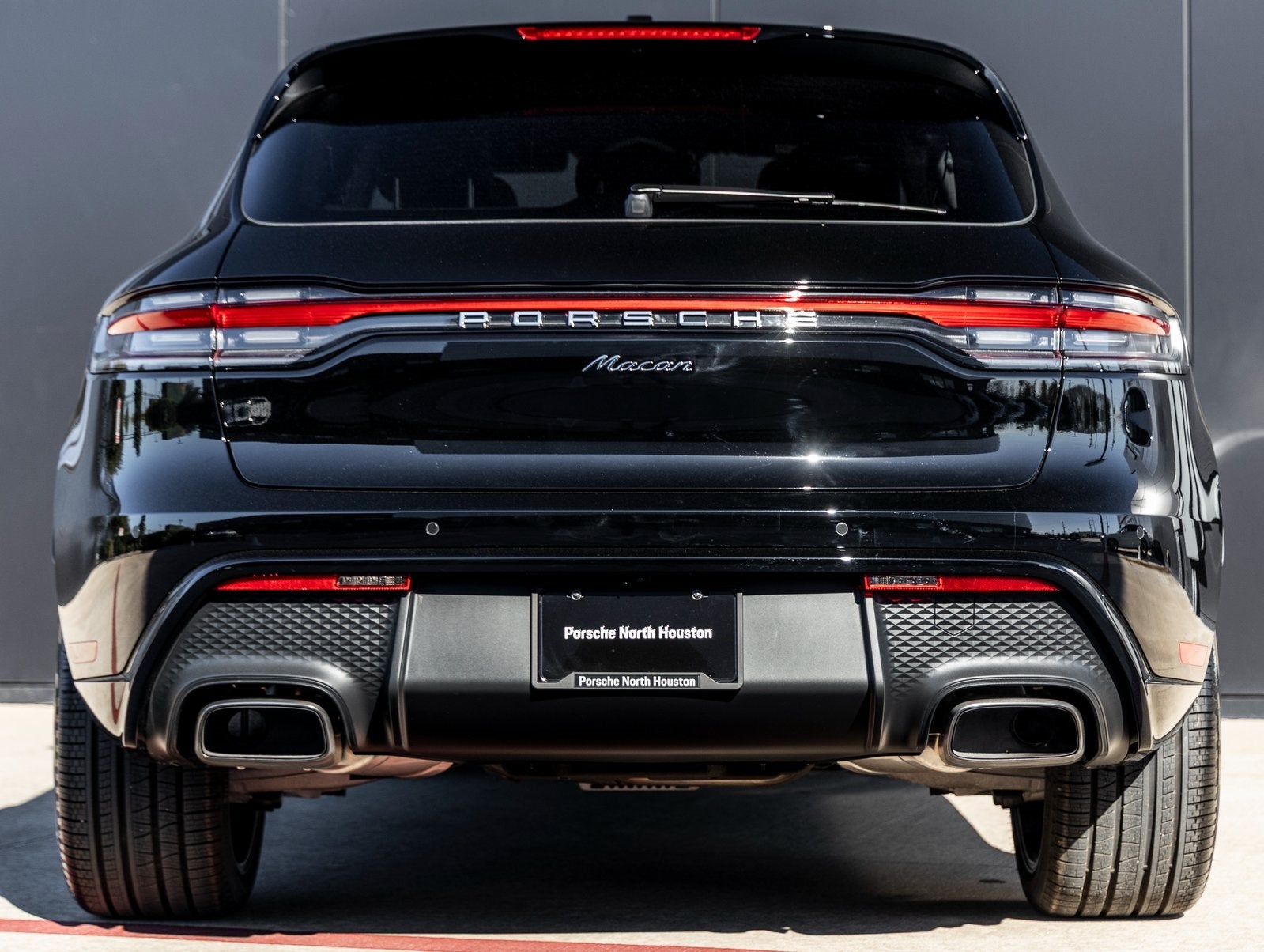 2026 Porsche Macan Macan