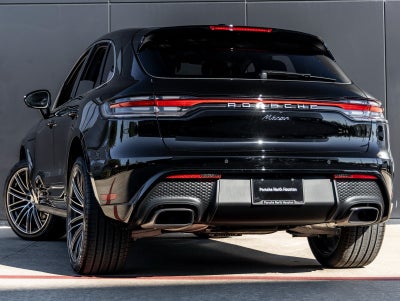 2026 Porsche Macan Macan