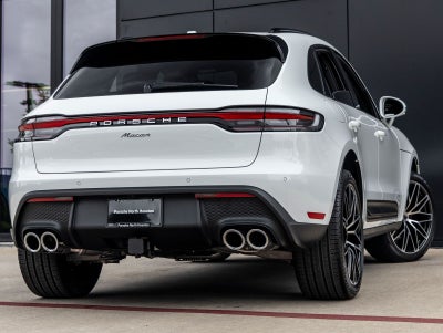 2026 Porsche Macan AWD
