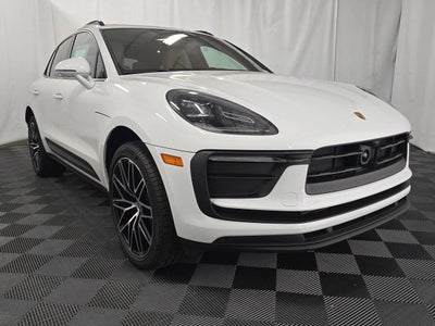 2026 Porsche Macan AWD