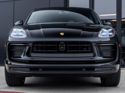 2026 Porsche Macan Macan