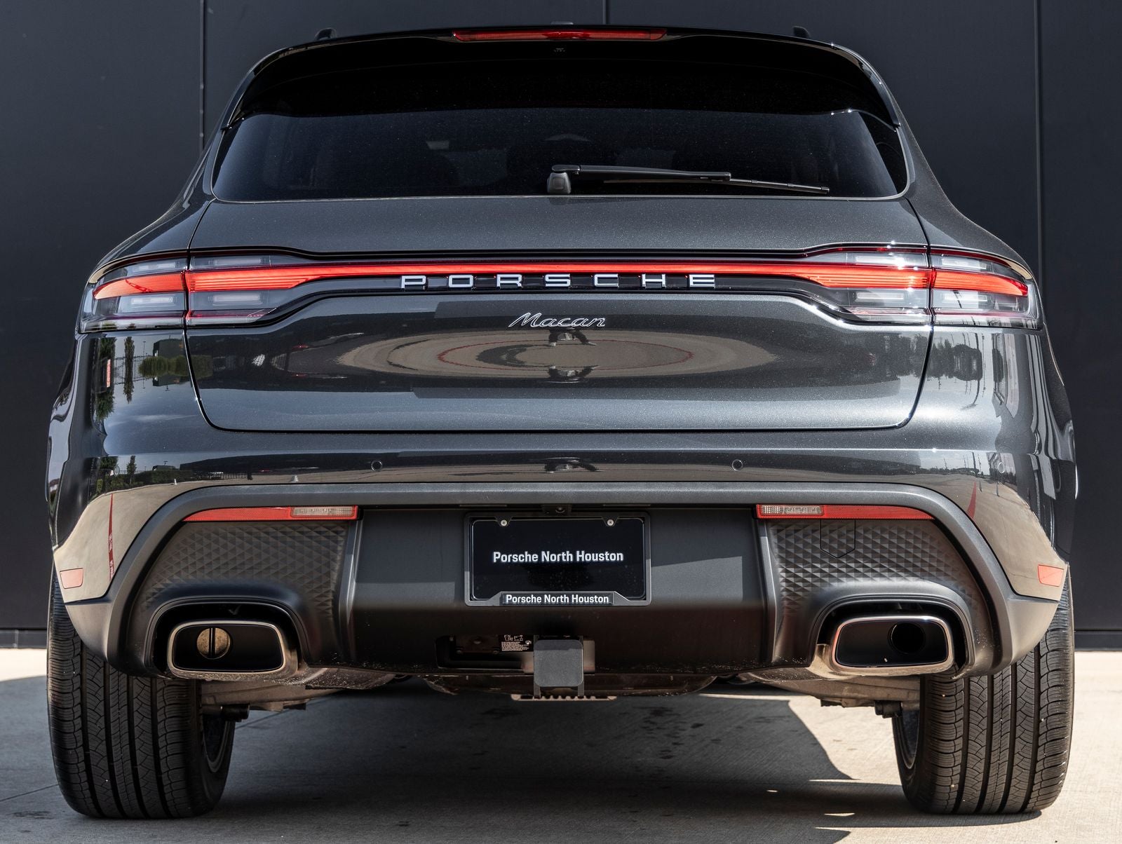 2026 Porsche Macan AWD