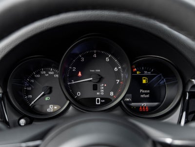 2026 Porsche Macan AWD