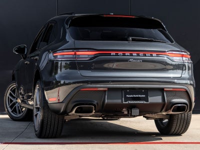 2026 Porsche Macan AWD