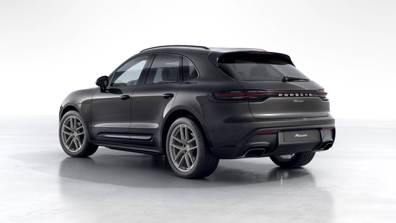 2026 Porsche Macan AWD