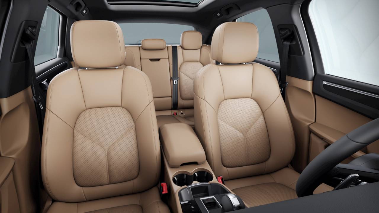 2026 Porsche Macan AWD