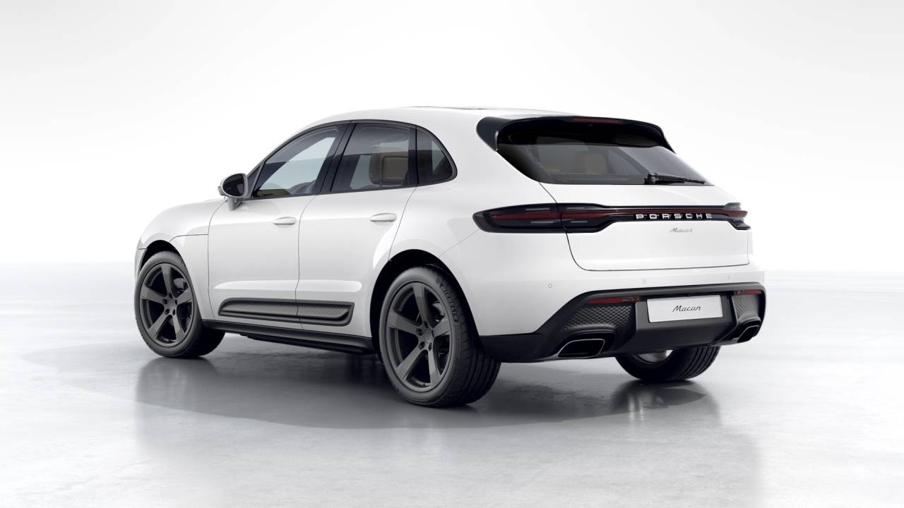 2026 Porsche Macan AWD
