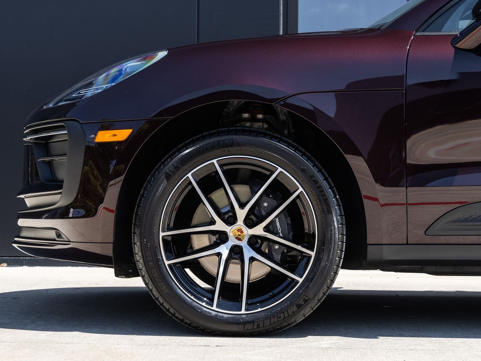 2026 Porsche Macan AWD
