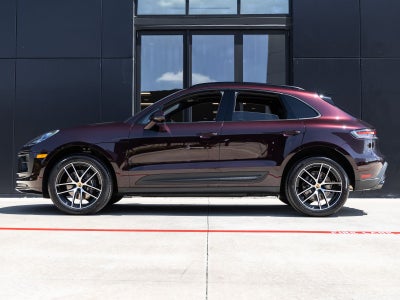 2026 Porsche Macan AWD