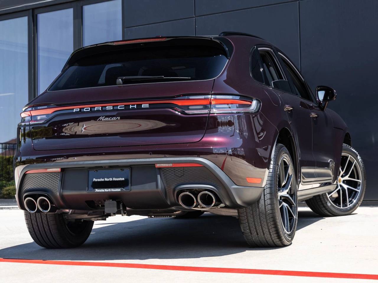 2026 Porsche Macan Macan