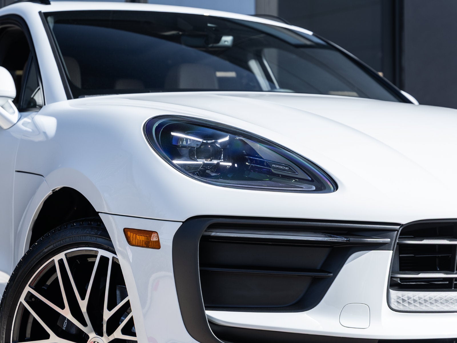 2026 Porsche Macan Macan