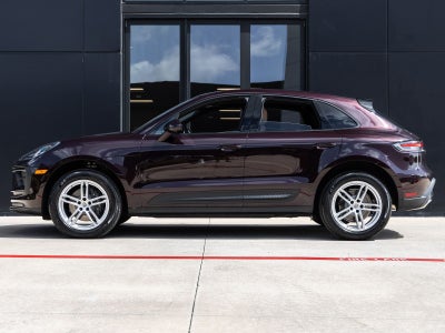 2026 Porsche Macan Macan