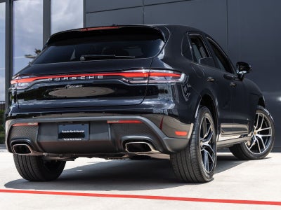 2026 Porsche Macan Macan