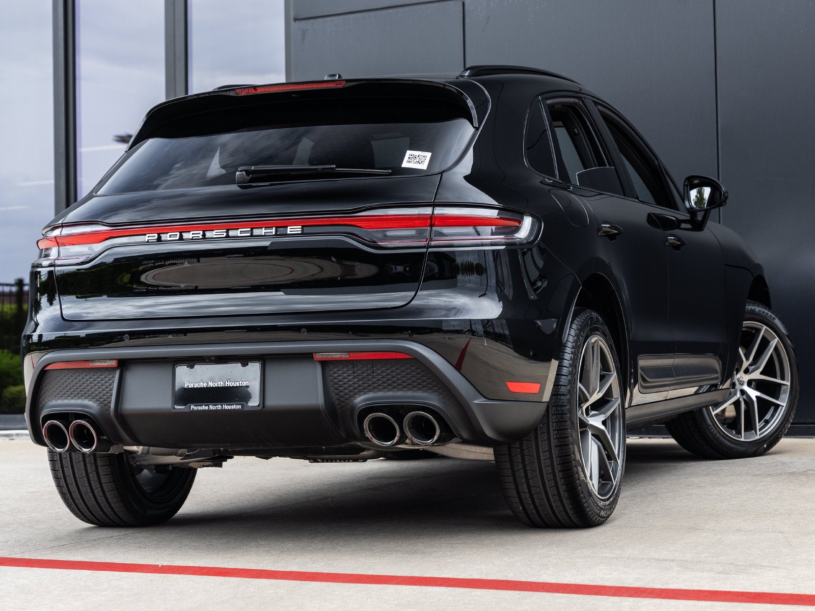 2026 Porsche Macan Macan