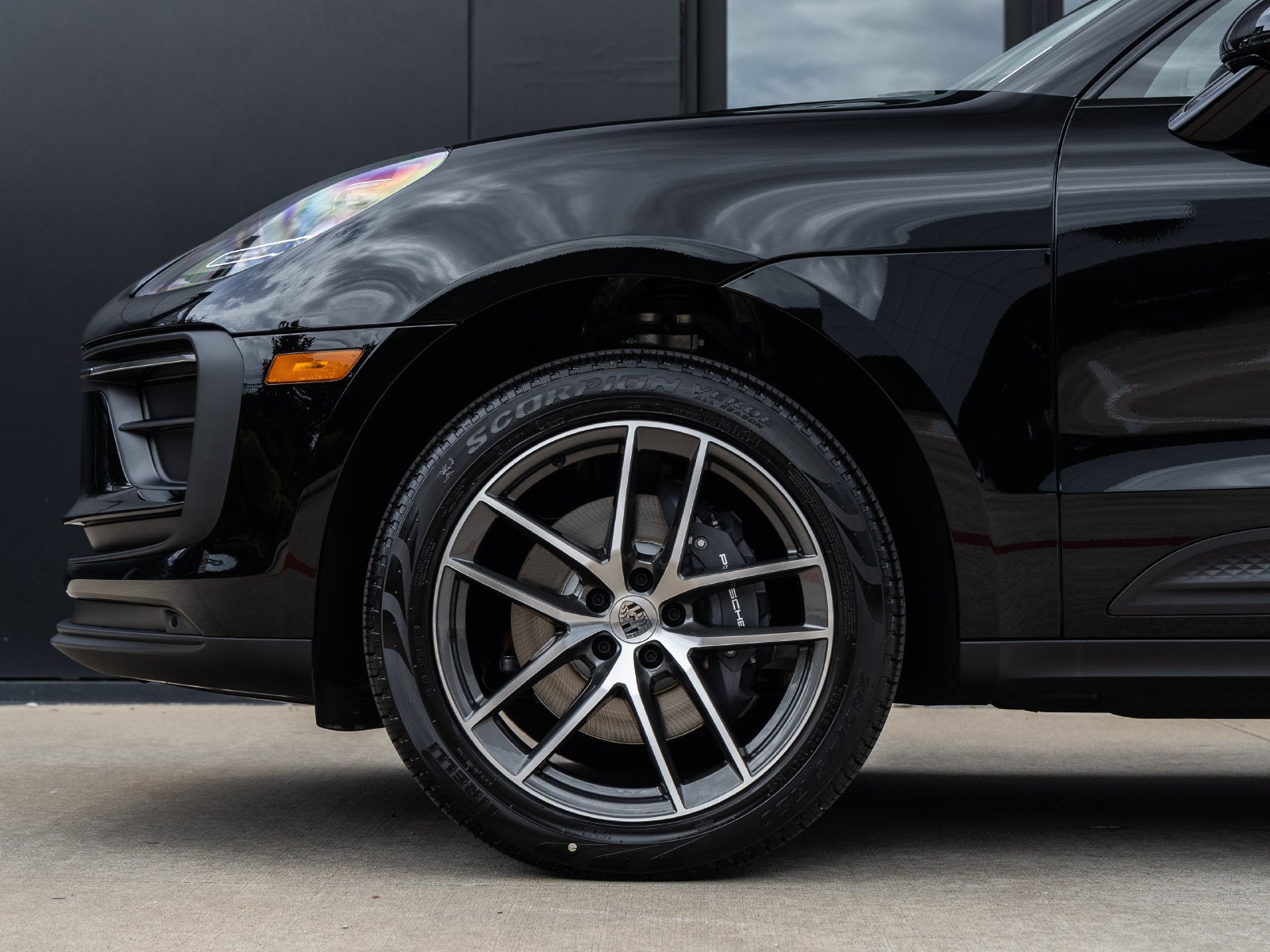 2026 Porsche Macan Macan