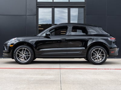 2026 Porsche Macan Macan