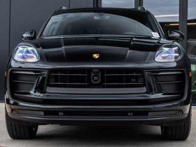 2026 Porsche Macan Macan