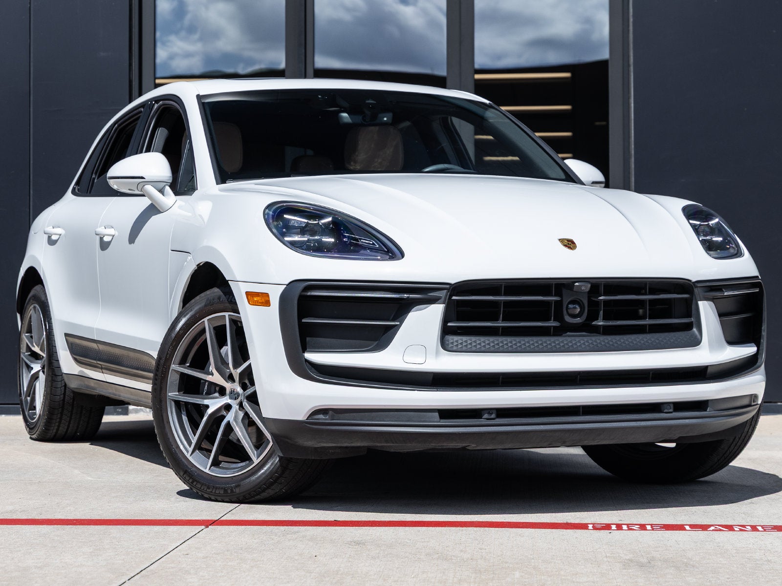 2024 Porsche Macan Macan