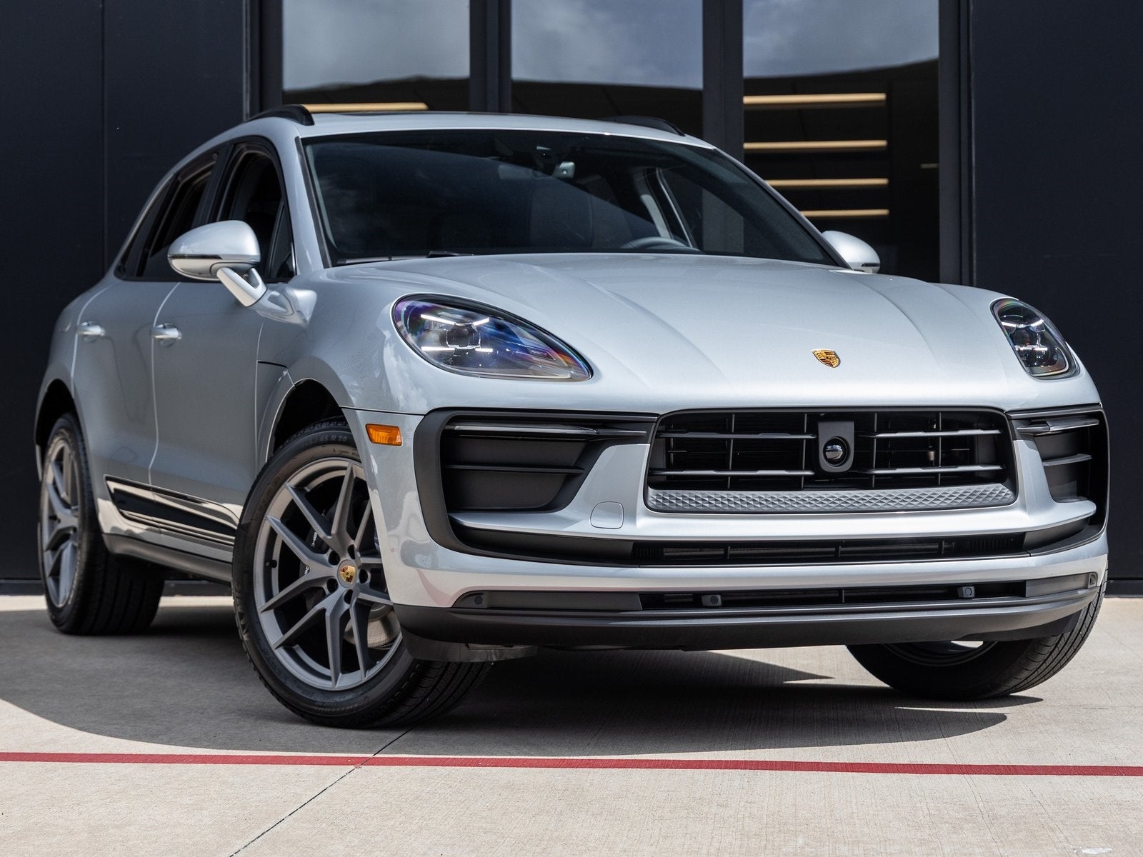 2025 Porsche Macan Macan