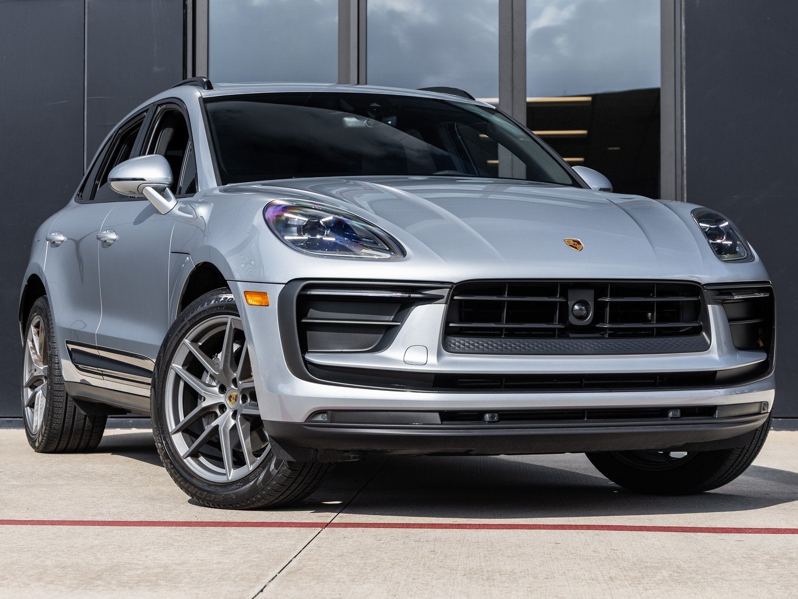 2025 Porsche Macan Macan