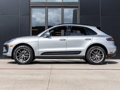 2025 Porsche Macan Macan