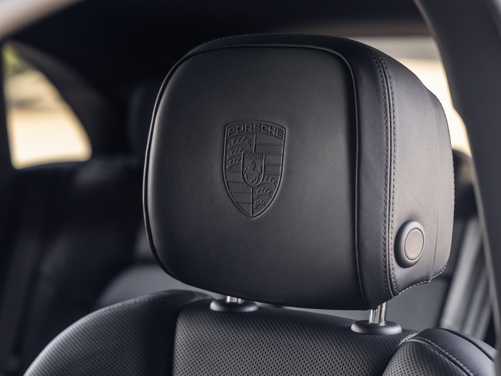 2025 Porsche Macan Macan