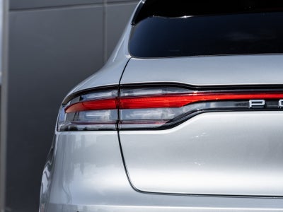 2025 Porsche Macan Macan