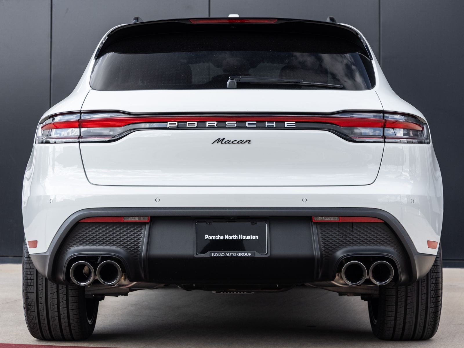 2026 Porsche Macan Base